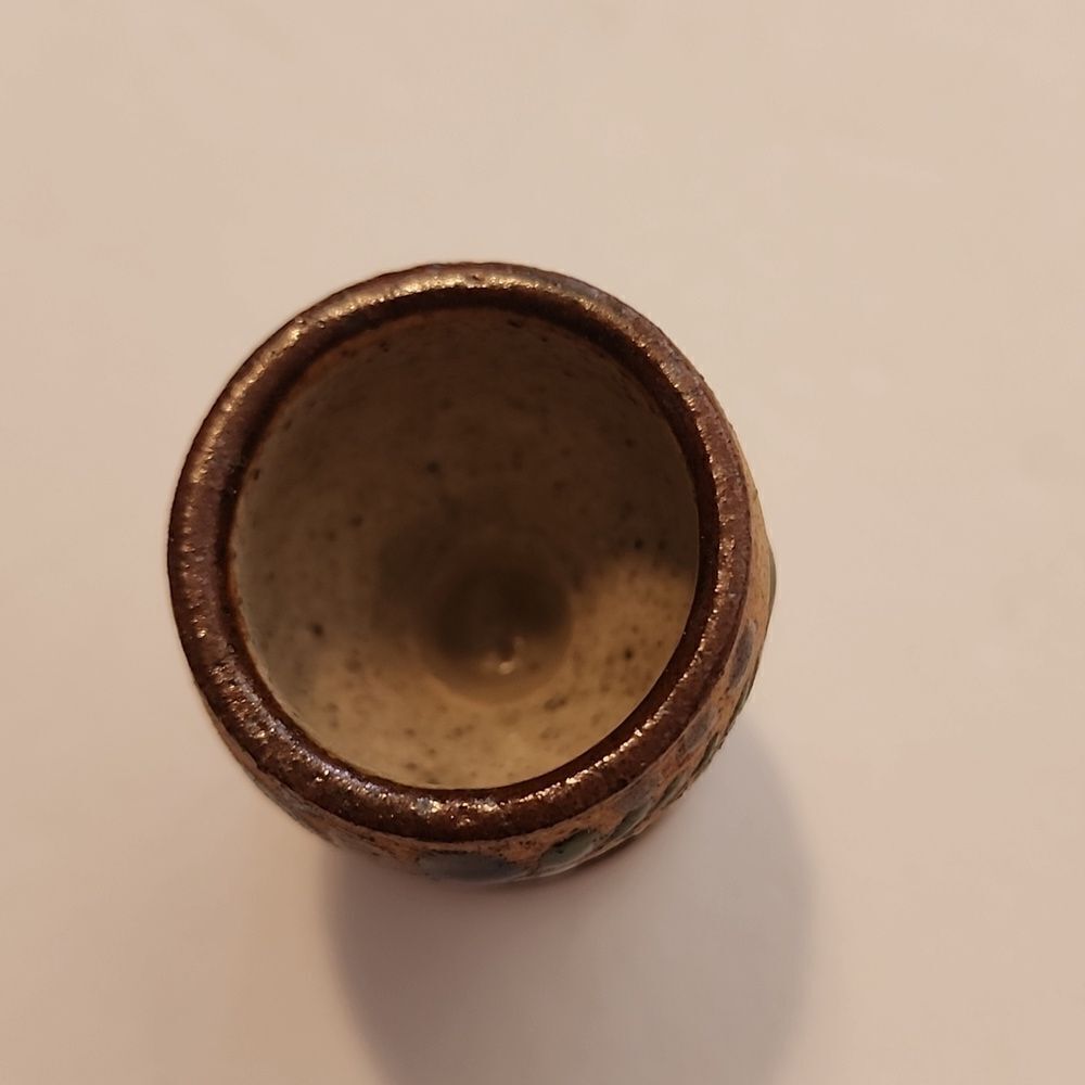 Set of Three Miniature Vintage Clay Pots - Picture 3 of 13